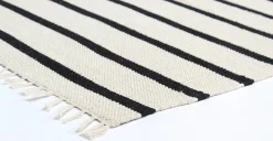 Reforma x Trendcarpet Bomullsmatta 'Helle' - Vit/Svart