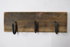 Trademark Living Hängare 'Pjerrot Coat' - Trippel