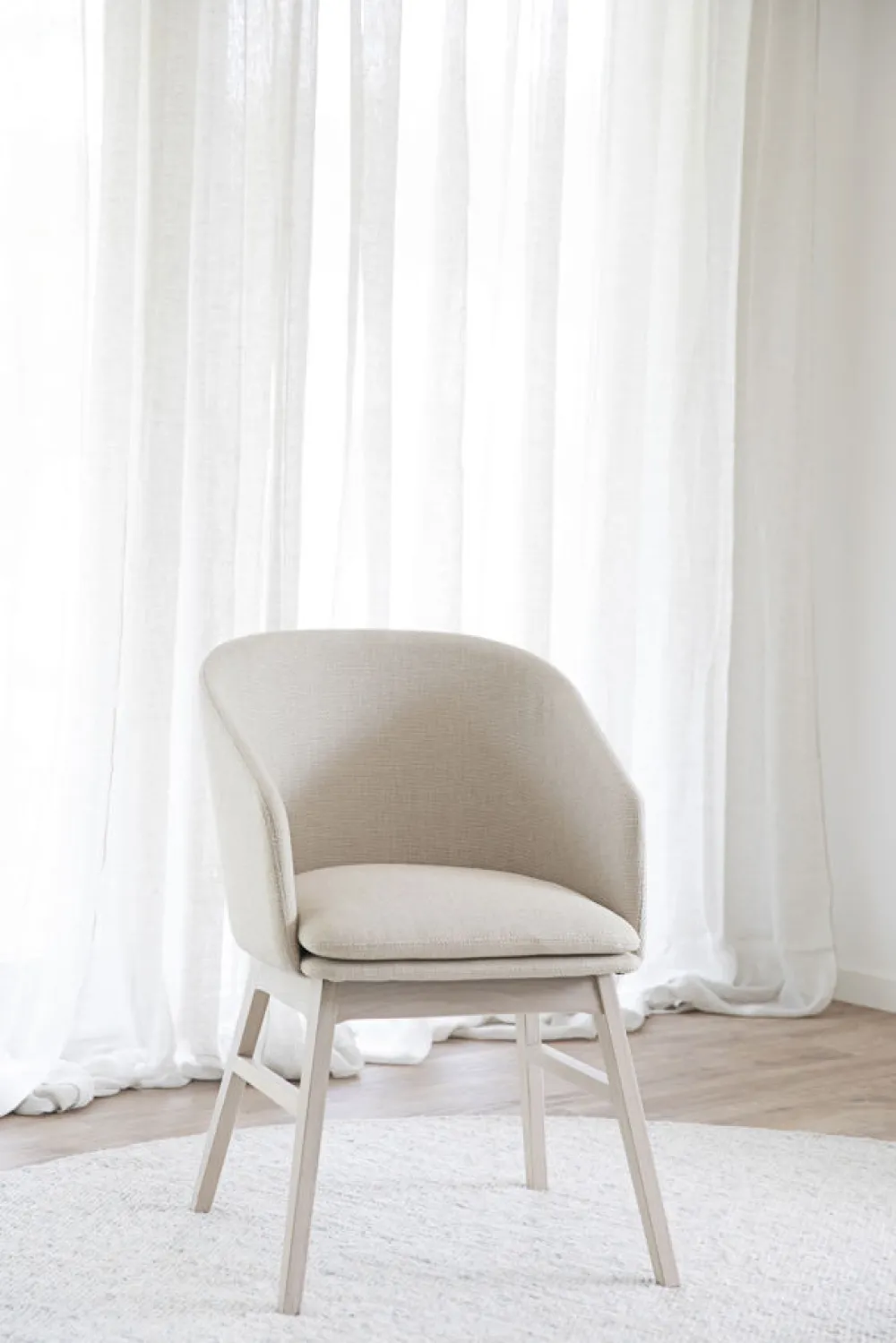 Rowico Home Karmstol 'Windham' - Beige/Vitpigmenterad