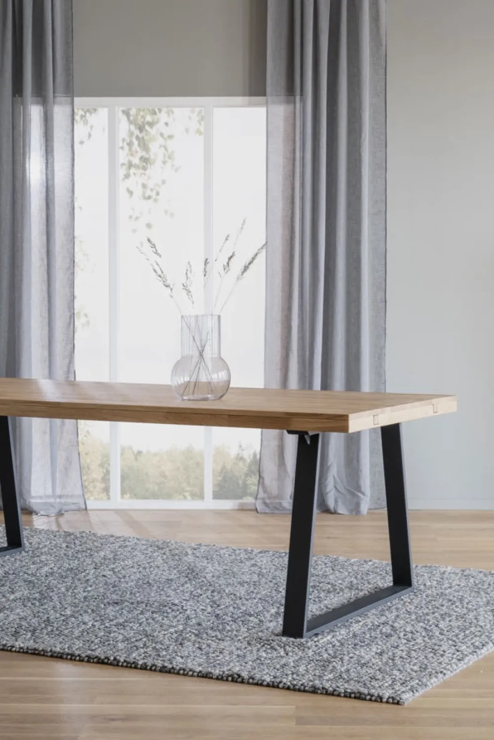 Rowico Home Matbord 'Brooklyn' 170x95cm - Natur/Svart