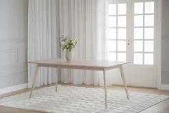 Rowico Home Matbord 'Yumi' 190x90cm - Vitpigmenterad ek