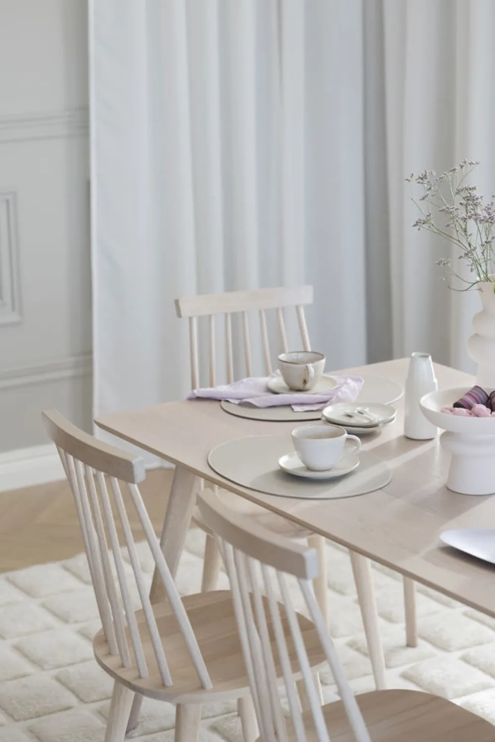 Rowico Home Matbord 'Yumi' 190x90cm - Vitpigmenterad ek