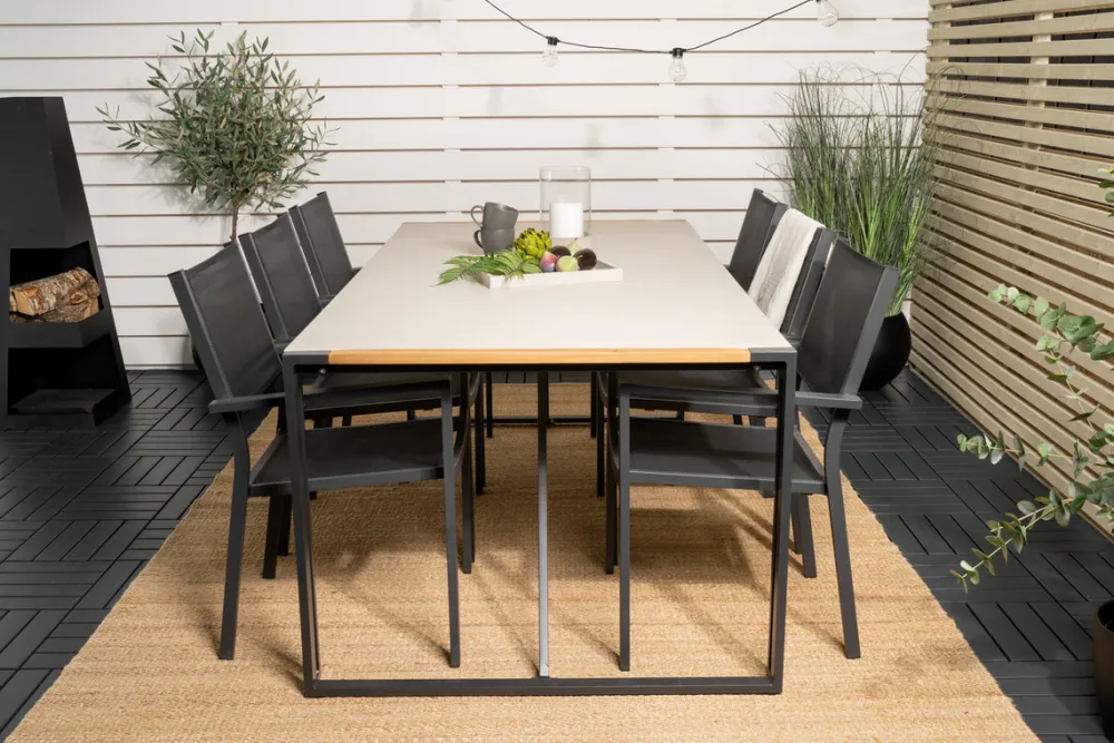 Garden Prestige Matgrupp 'Umeå' - Svart