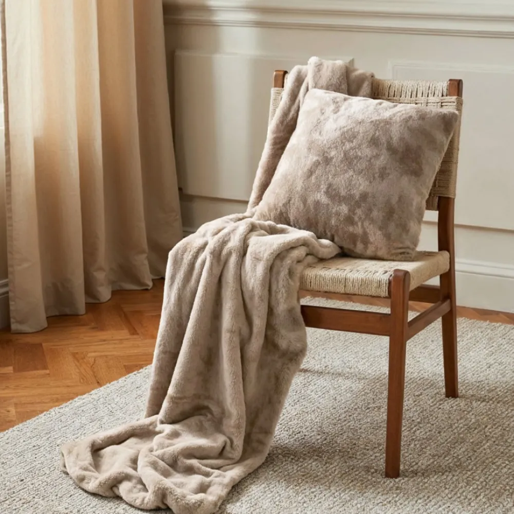 Reforma x Trendcarpet Pläd 'Aranga Super Soft Throw' 130x170cm - Brun
