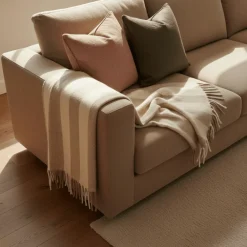Reforma x Trendcarpet Pläd 'Beatriz Stripe' 130x170cm - Beige/vit