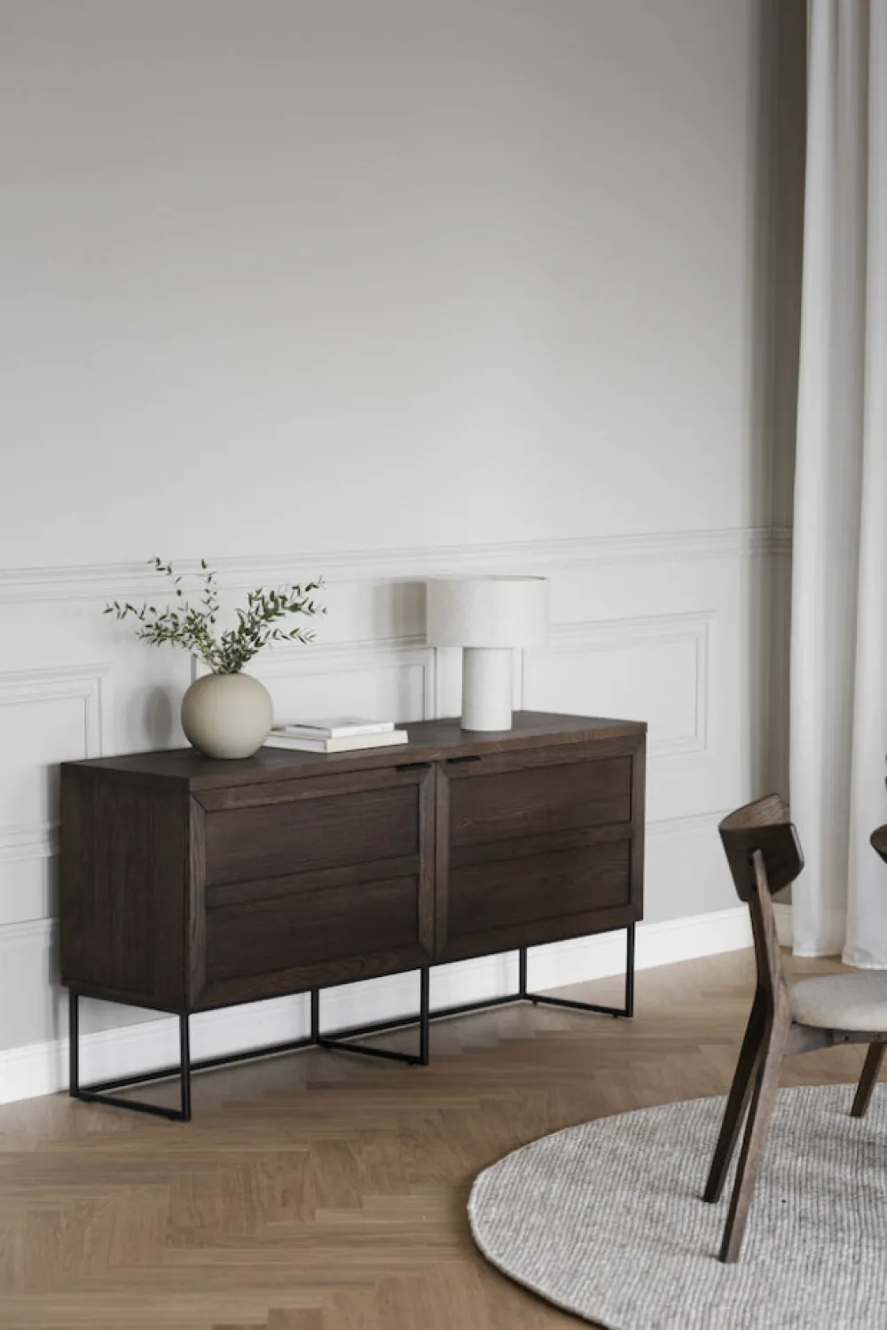 Rowico Home Sideboard 'Everett' - Brun