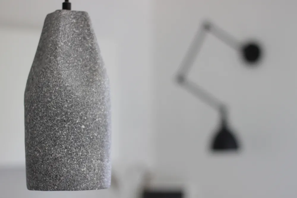 Fair Glare Taklampa 'Stone Cylinder' - Cement