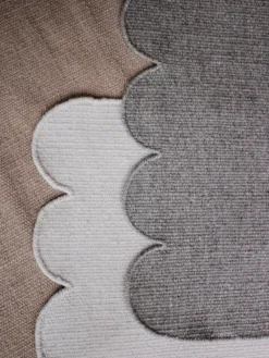 Svanefors Ullmatta 'Fia' 70x140cm - Offwhite