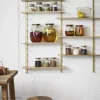 Madam Stoltz Vägghylla 'Wooden shelves' - Mässing/natur
