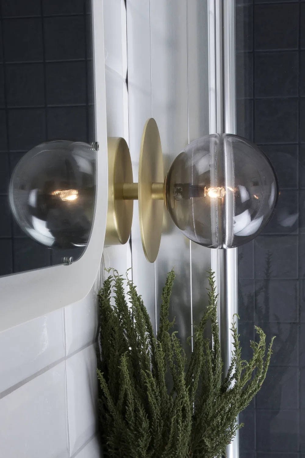 Globen Lighting Vägglampa 'Art Deco' - Rökfärgad