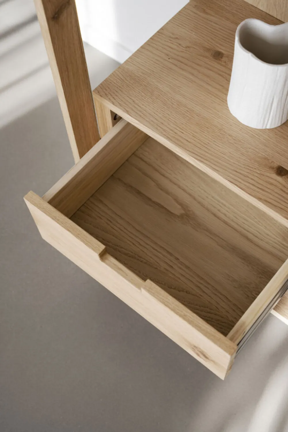 Rowico Home Vitrinskåp 'Hazelton' - Ek